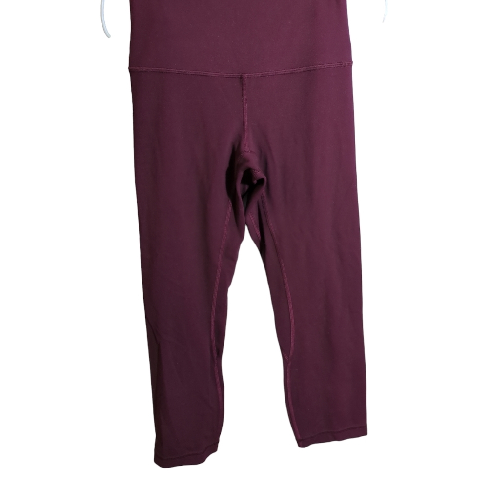 Lululemon Capri leggings yoga.size 2 color Red Wine - Picture 6 of 7